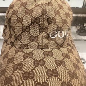 Gucci baseball cap